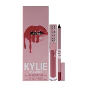 🆕 💄 KYLIE COSMETICS Velvet
Lip Kit - 305 HARMONY Velvet
Liquid Lipstick liner